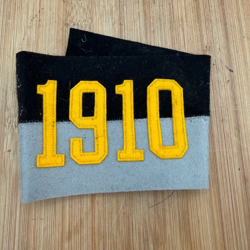 Armband 1910 Wool Black and Yellow & Gray - Picture 1 of 4